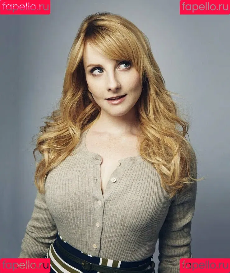 Melissa Rauch Onlyfans Photo Gallery 