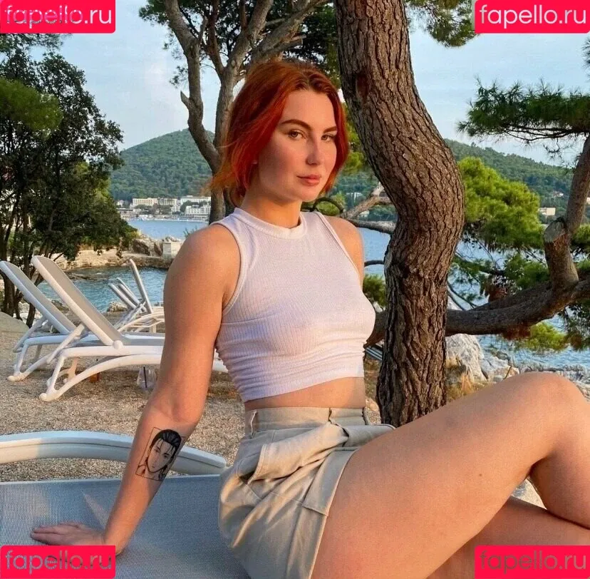 SacredXO ASMR Onlyfans Photo Gallery 