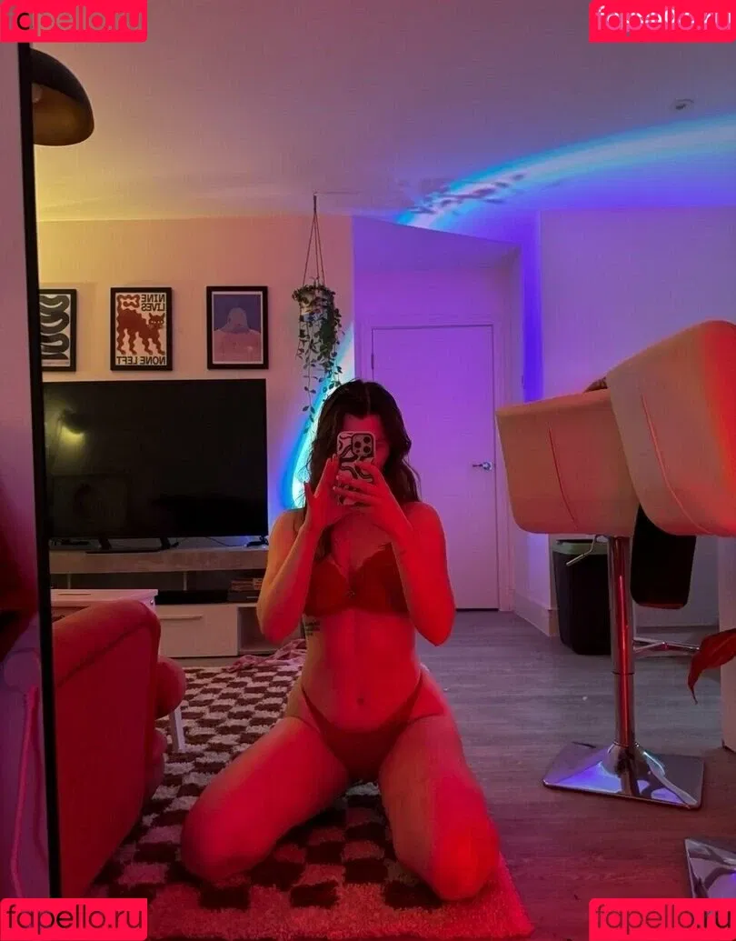 SacredXO ASMR Onlyfans Photo Gallery 