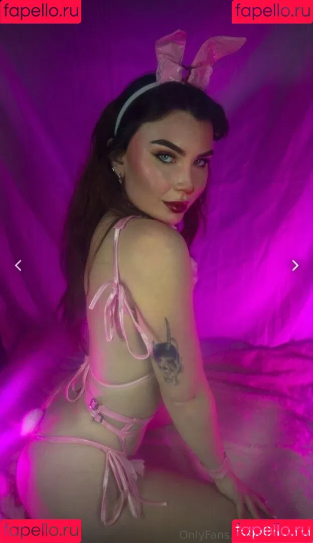 SacredXO ASMR Onlyfans Photo Gallery 