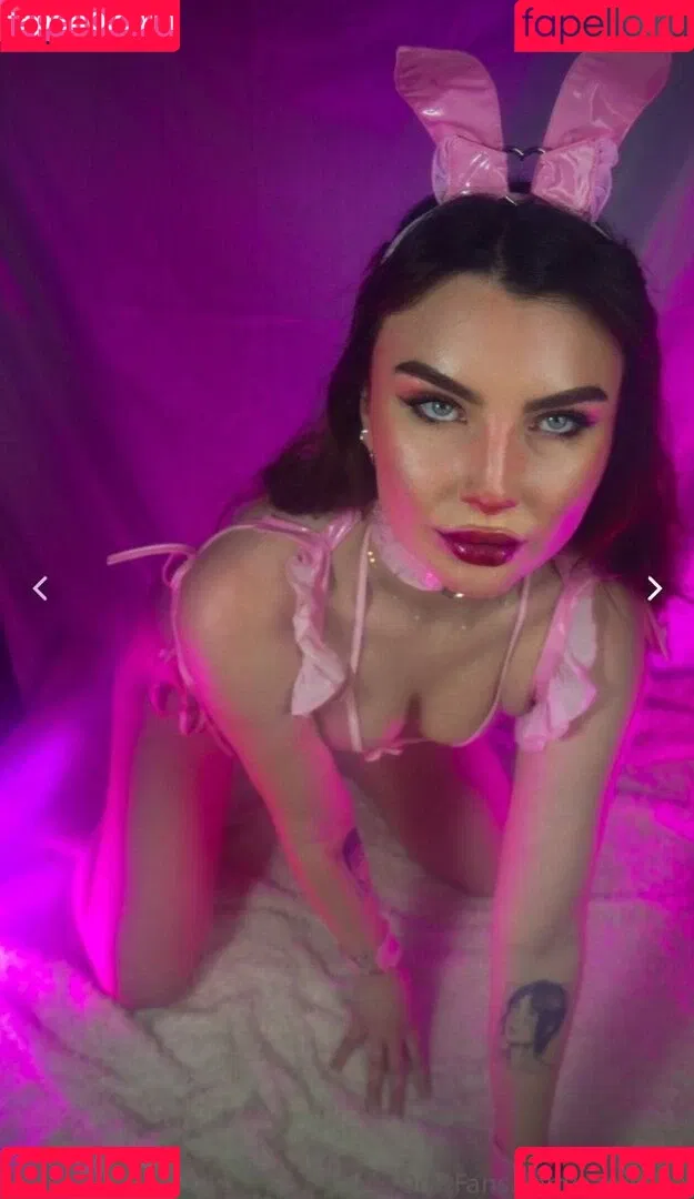 SacredXO ASMR Onlyfans Photo Gallery 