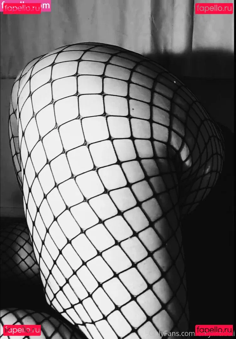 underyourdome Onlyfans Photo Gallery 