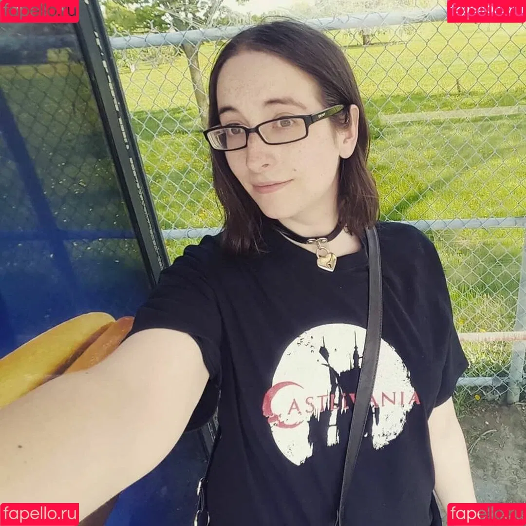 BoringKate Onlyfans Photo Gallery 