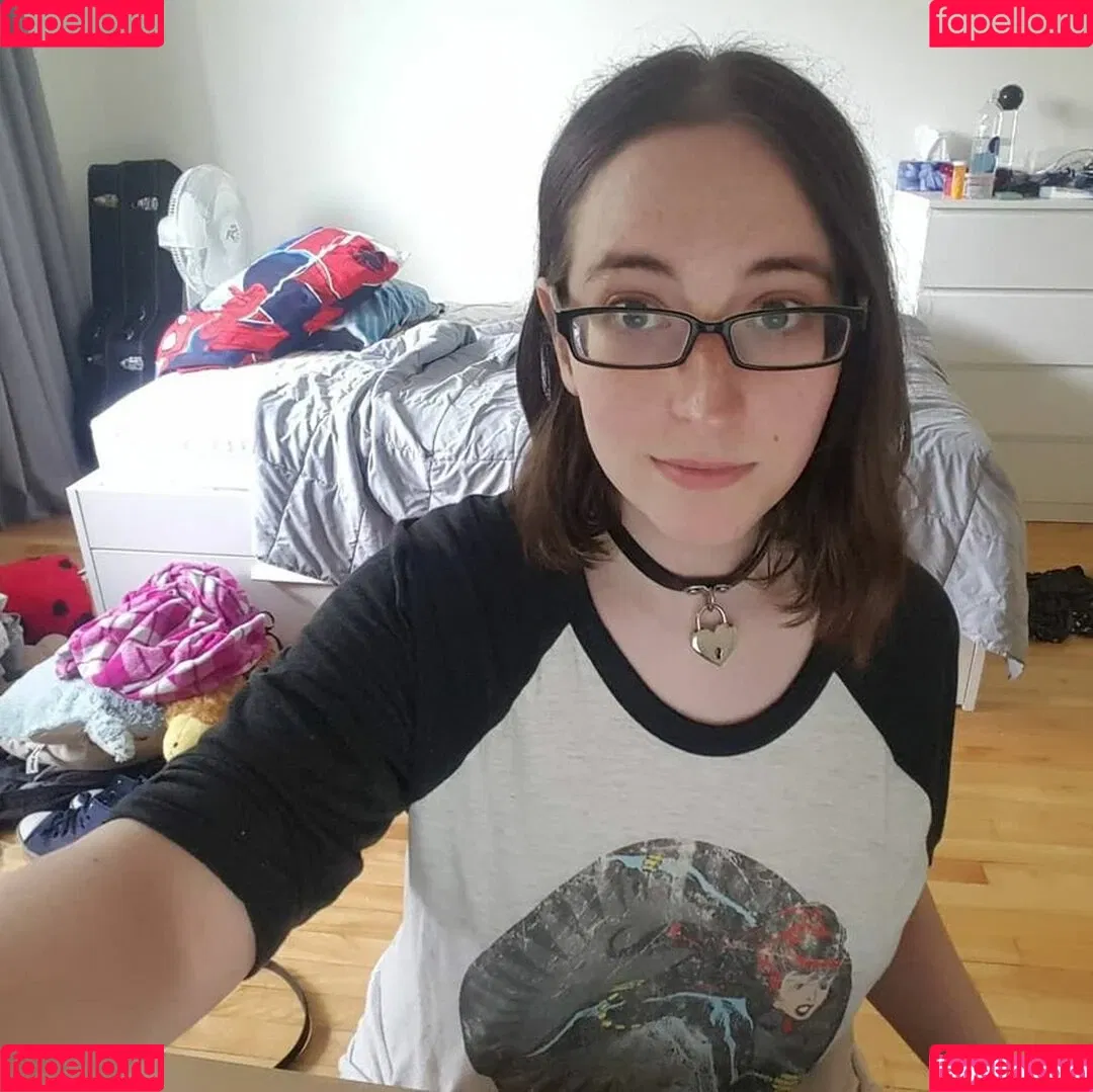 BoringKate Onlyfans Photo Gallery 