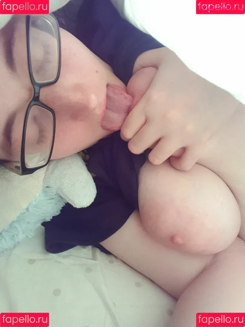 BoringKate Onlyfans Photo Gallery 