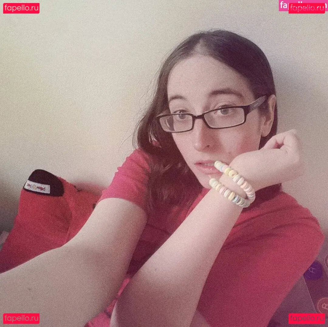 BoringKate Onlyfans Photo Gallery 