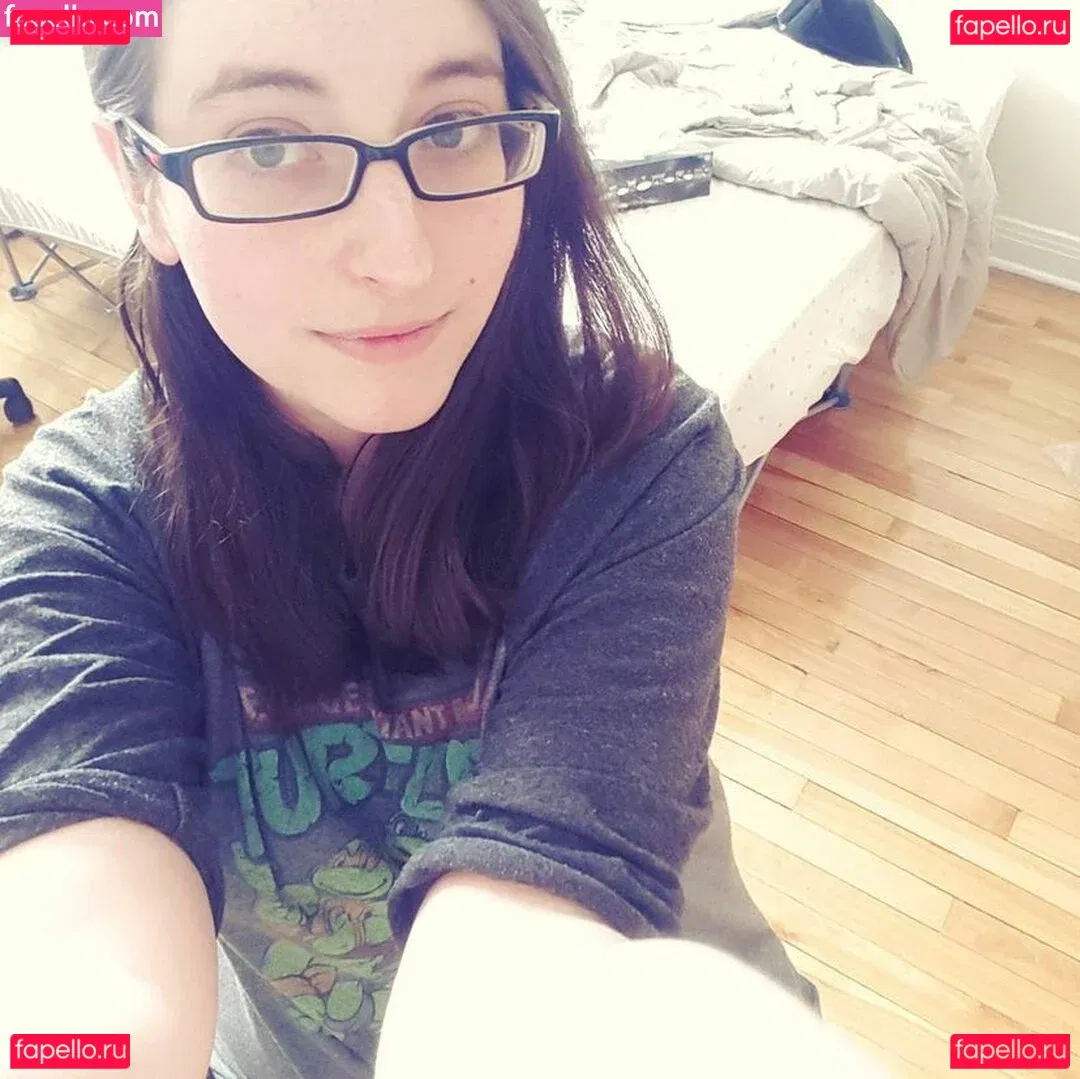 BoringKate Onlyfans Photo Gallery 