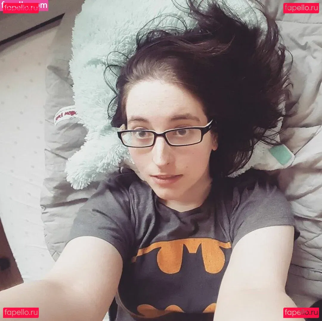 BoringKate Onlyfans Photo Gallery 