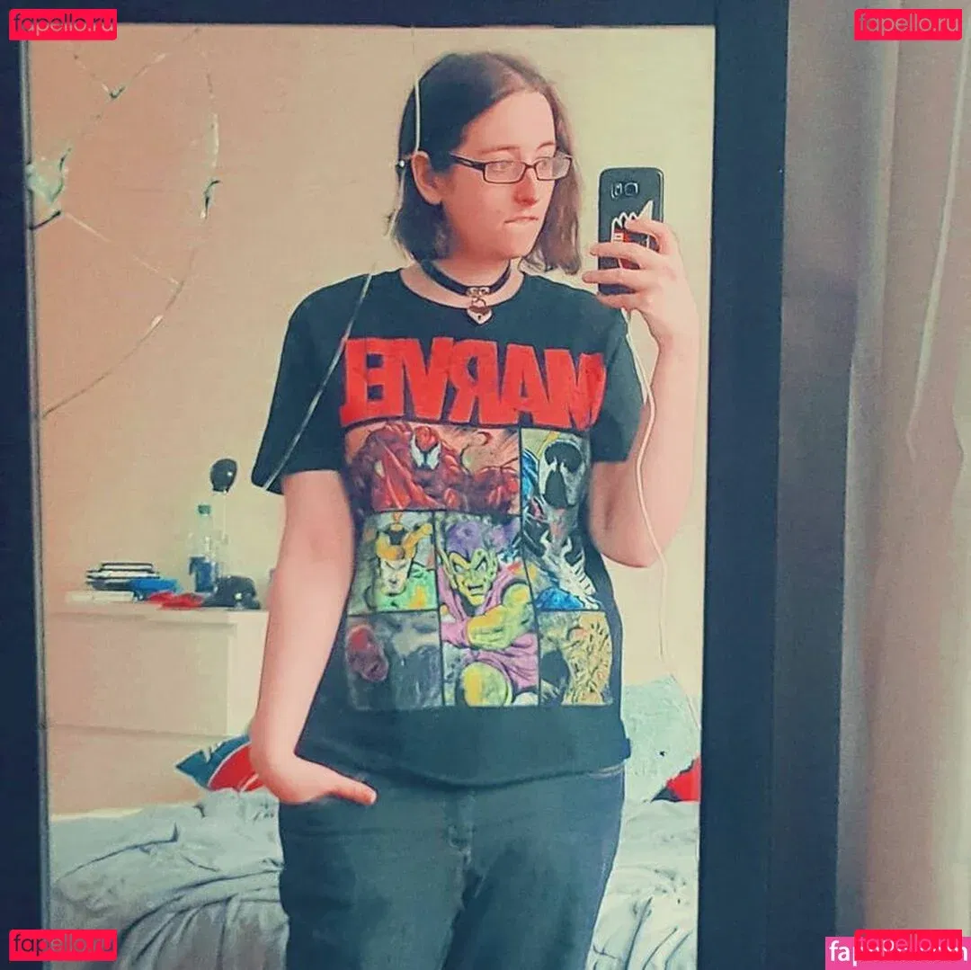 BoringKate Onlyfans Photo Gallery 