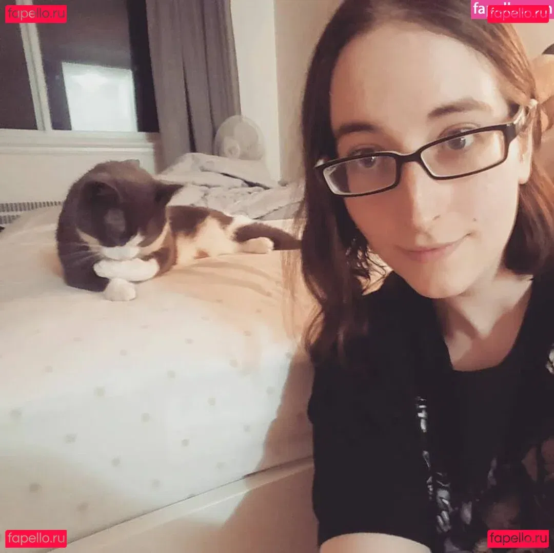 BoringKate Onlyfans Photo Gallery 