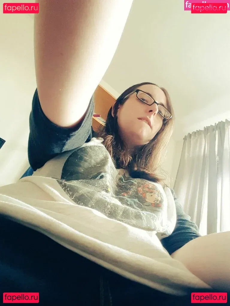 BoringKate Onlyfans Photo Gallery 