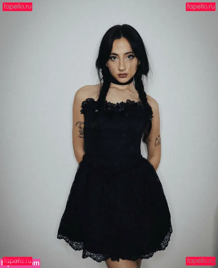 Devinevola Onlyfans Photo Gallery 