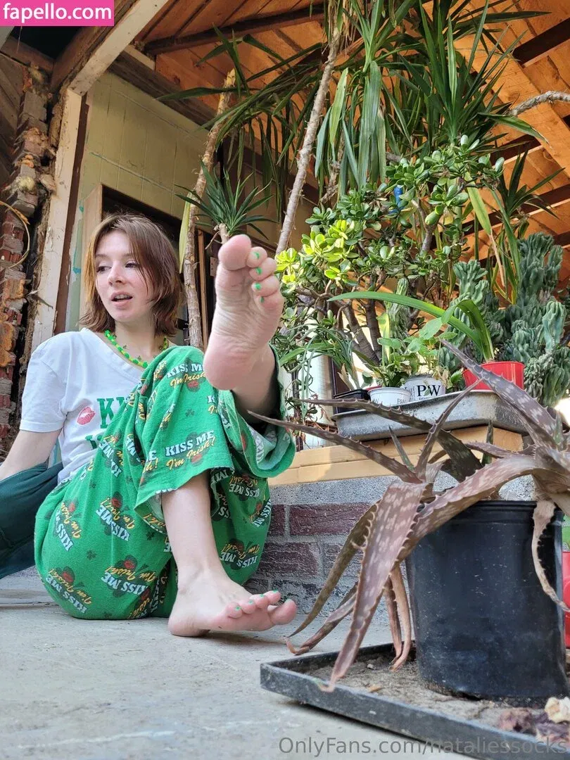 NataliesSocks Onlyfans Photo Gallery 