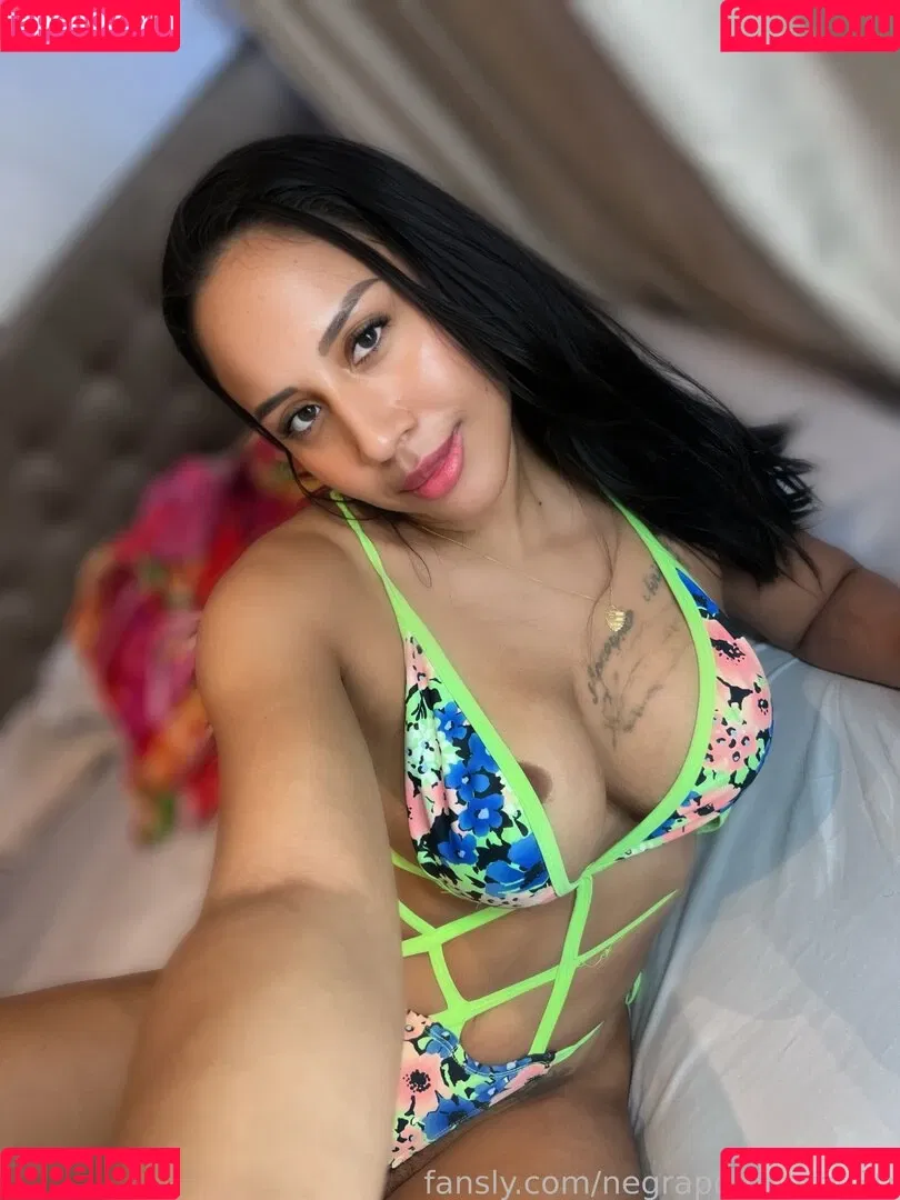 negrapomposa_30 Onlyfans Photo Gallery 