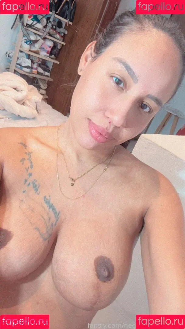 negrapomposa_30 Onlyfans Photo Gallery 