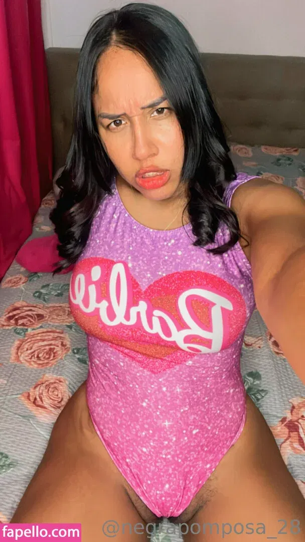 negrapomposa_30 Onlyfans Photo Gallery 
