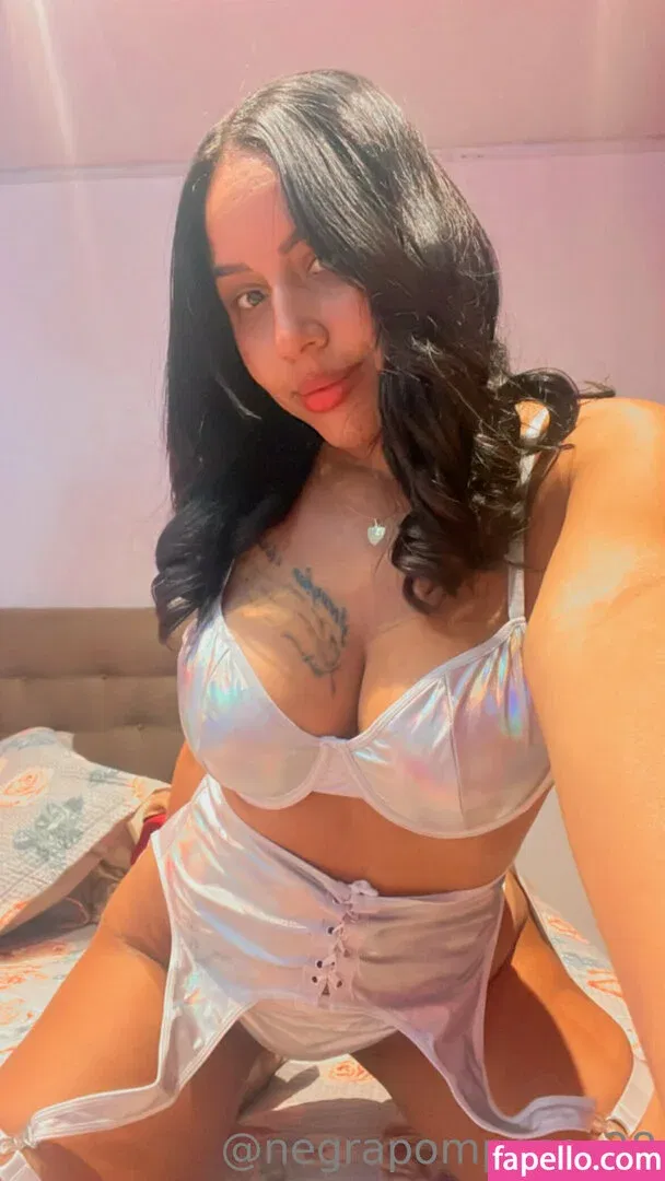 negrapomposa_30 Onlyfans Photo Gallery 
