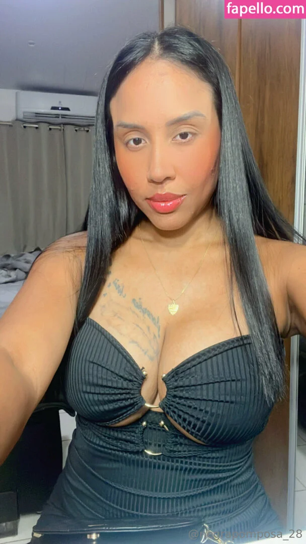negrapomposa_30 Onlyfans Photo Gallery 