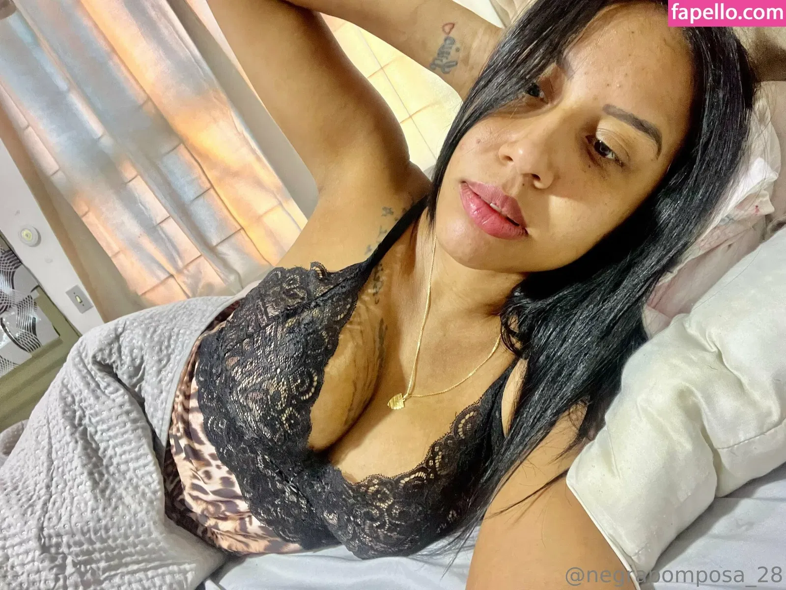 negrapomposa_30 Onlyfans Photo Gallery 