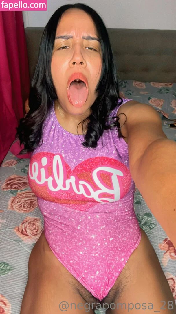 negrapomposa_30 Onlyfans Photo Gallery 