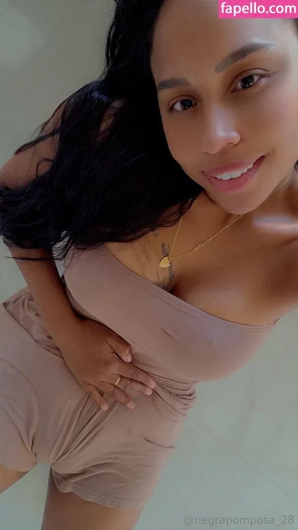negrapomposa_30 Onlyfans Photo Gallery 