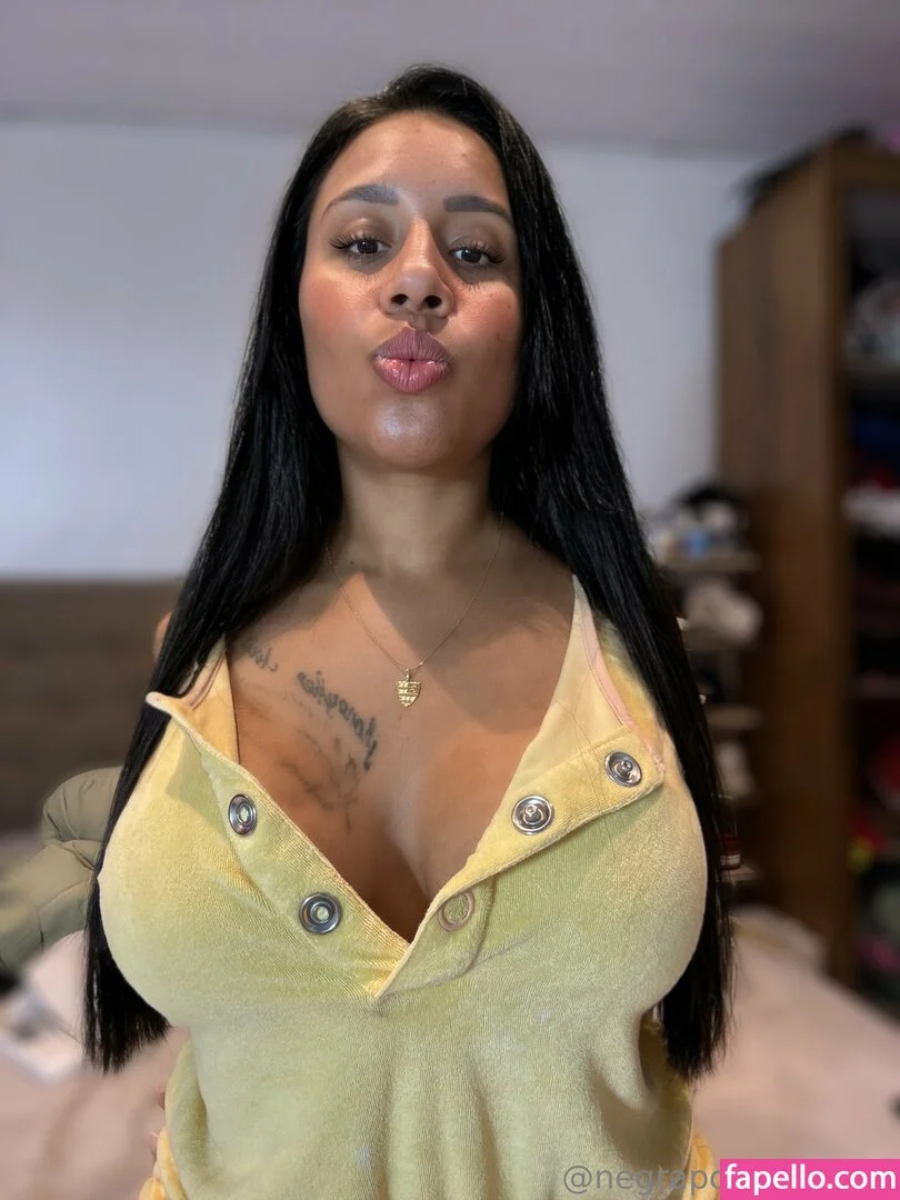 negrapomposa_30 Onlyfans Photo Gallery 