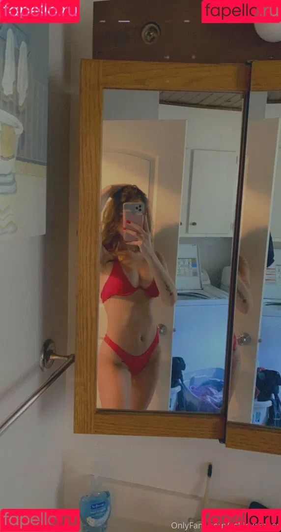 ariagb Onlyfans Photo Gallery 