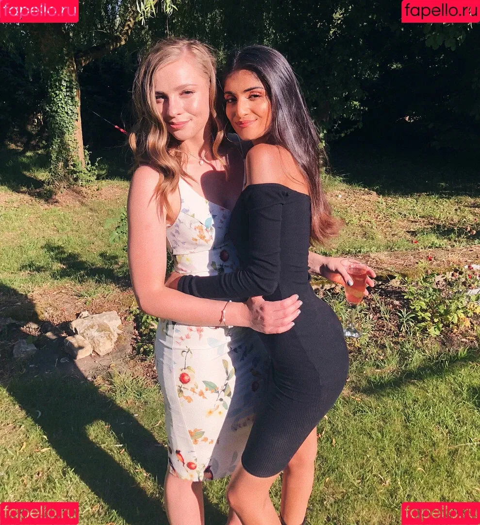 Kim Kaur Mann Onlyfans Photo Gallery 
