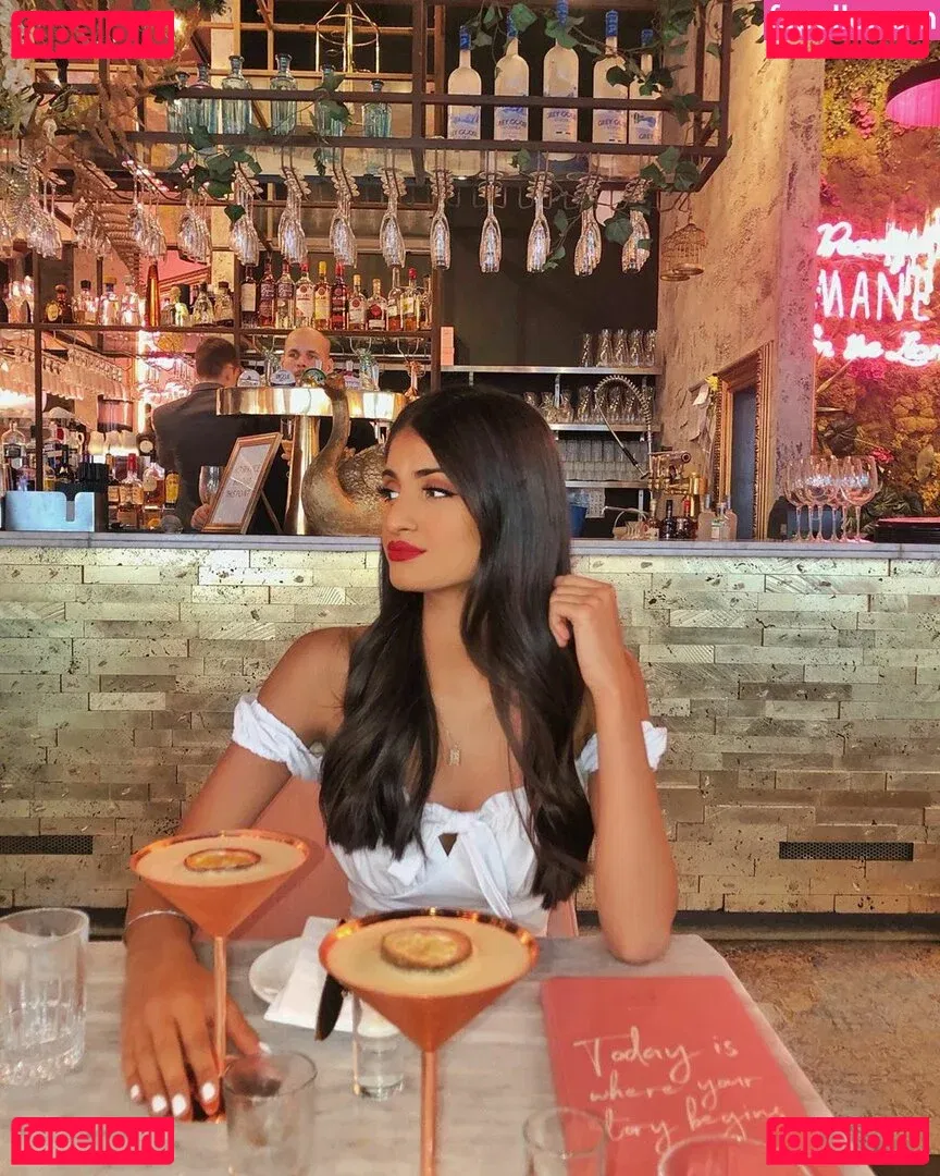 Kim Kaur Mann Onlyfans Photo Gallery 