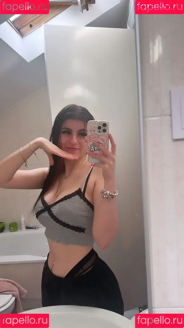 Abbyimu Onlyfans Photo Gallery 