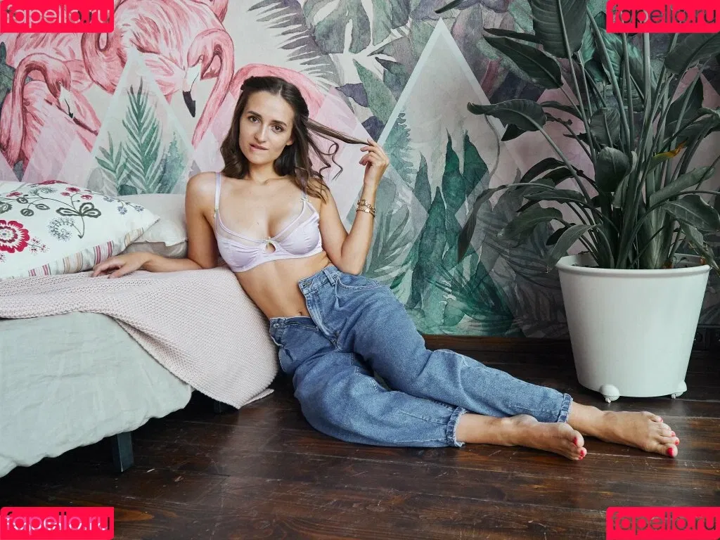 Klara Si Onlyfans Photo Gallery 