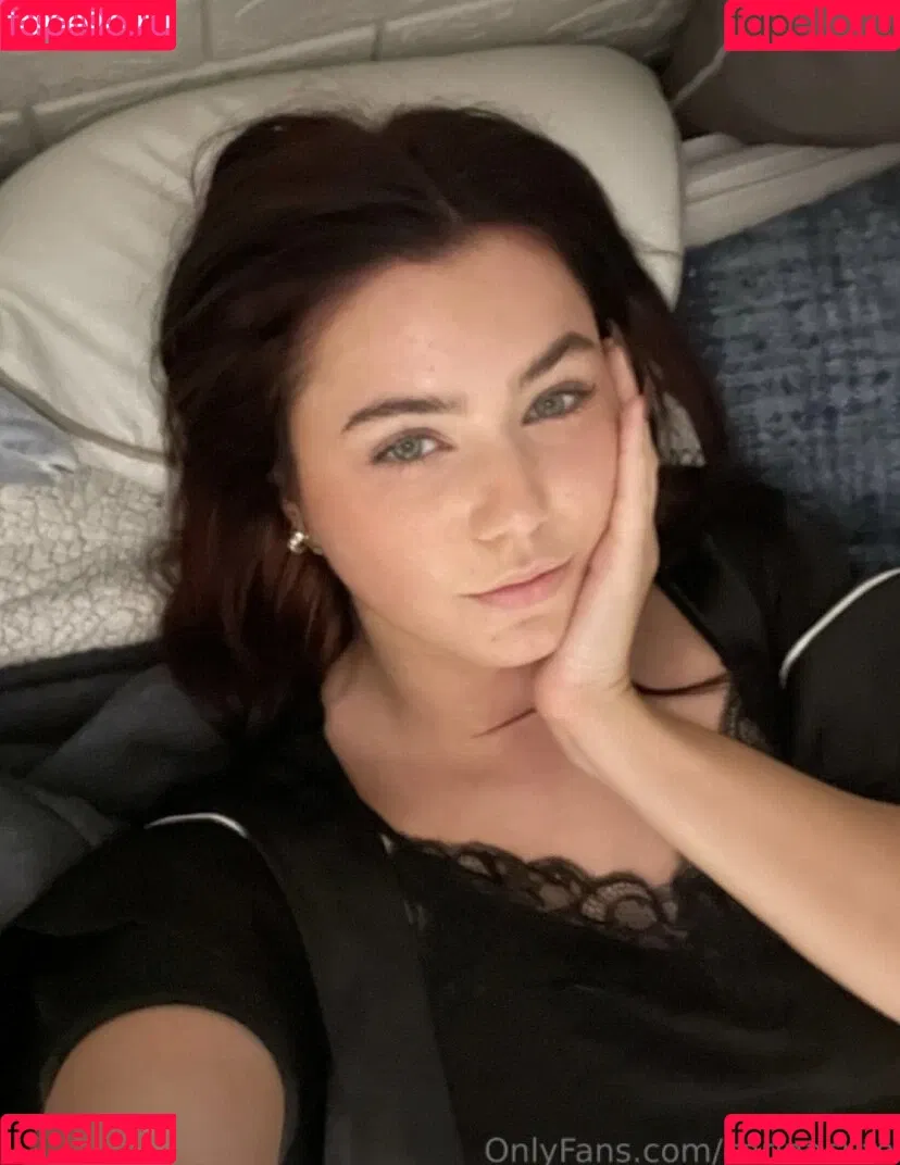 Carina Cute Onlyfans Photo Gallery 