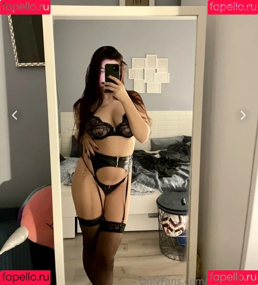 Carina Cute Onlyfans Photo Gallery 