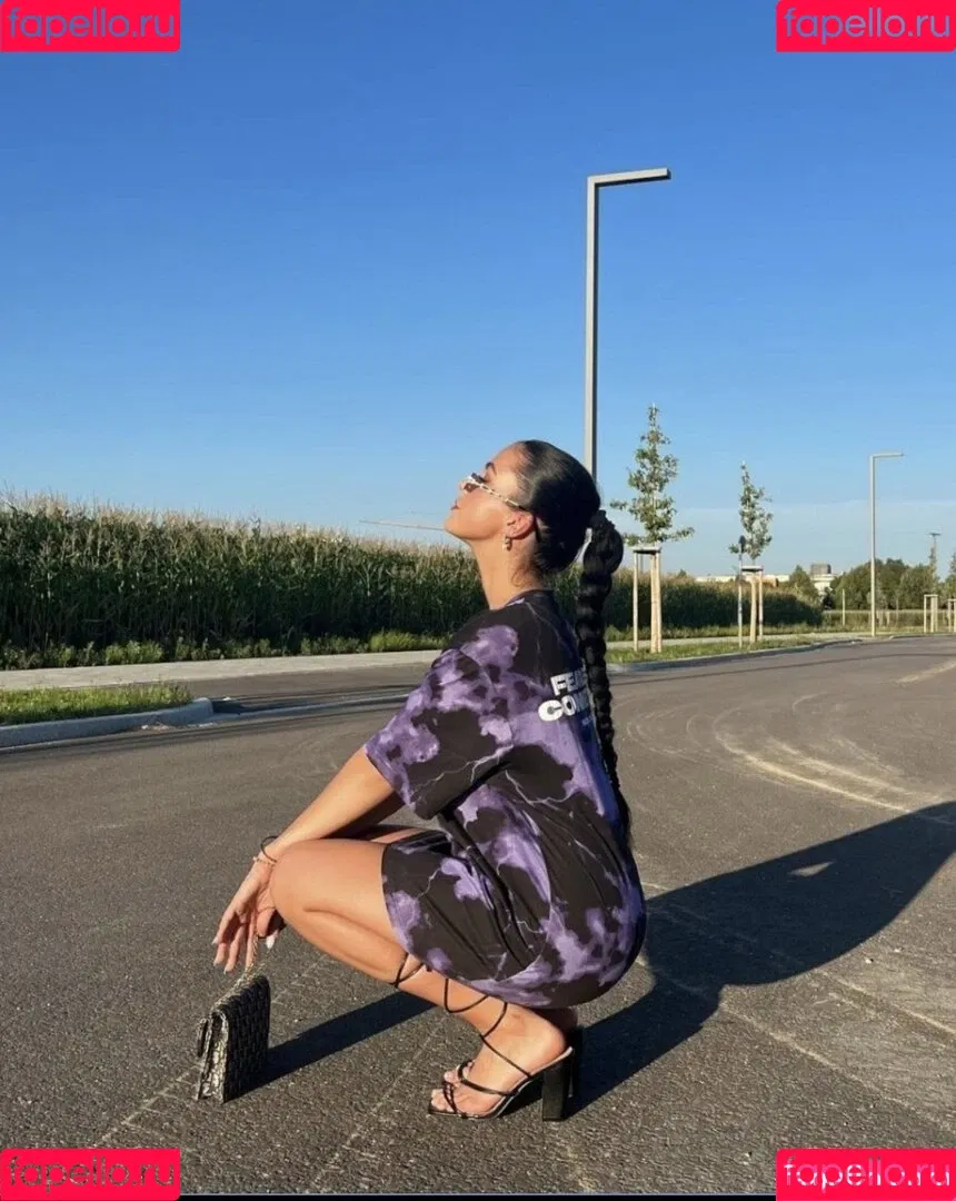 Carina Cute Onlyfans Photo Gallery 