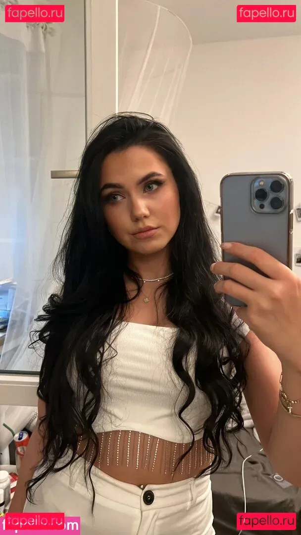 Carina Cute Onlyfans Photo Gallery 