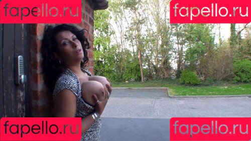 Danica Collins Onlyfans Photo Gallery 