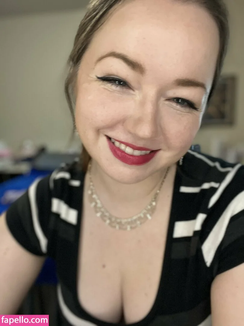 MissFushi Onlyfans Photo Gallery 