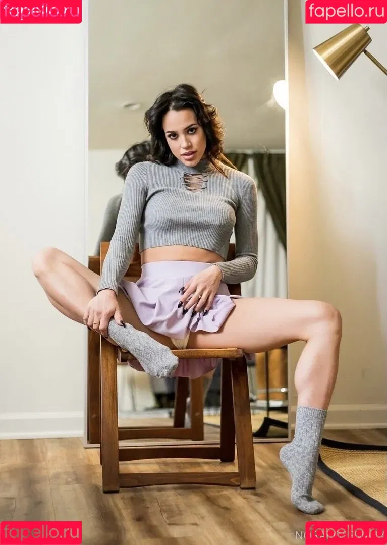 Nora Rosemary Onlyfans Photo Gallery 