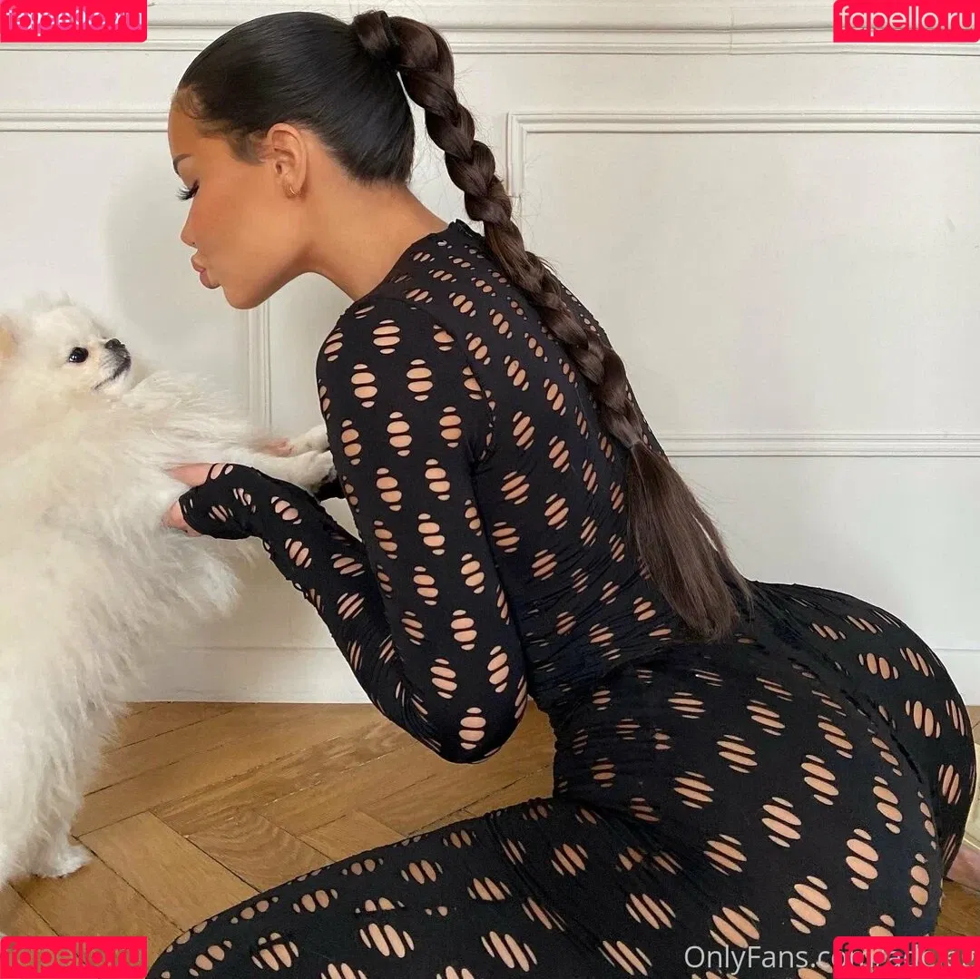 Adeleg Onlyfans Photo Gallery 