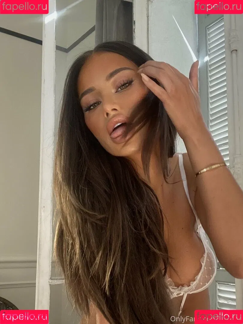 Adeleg Onlyfans Photo Gallery 