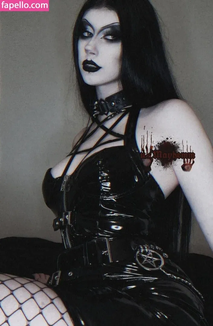 Minami Mei Onlyfans Photo Gallery 