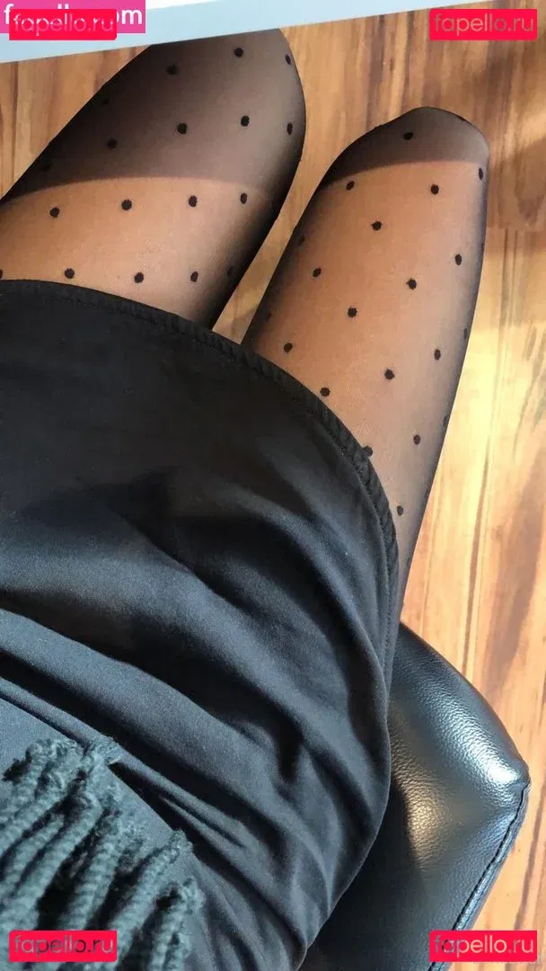 Lana Lane Onlyfans Photo Gallery 