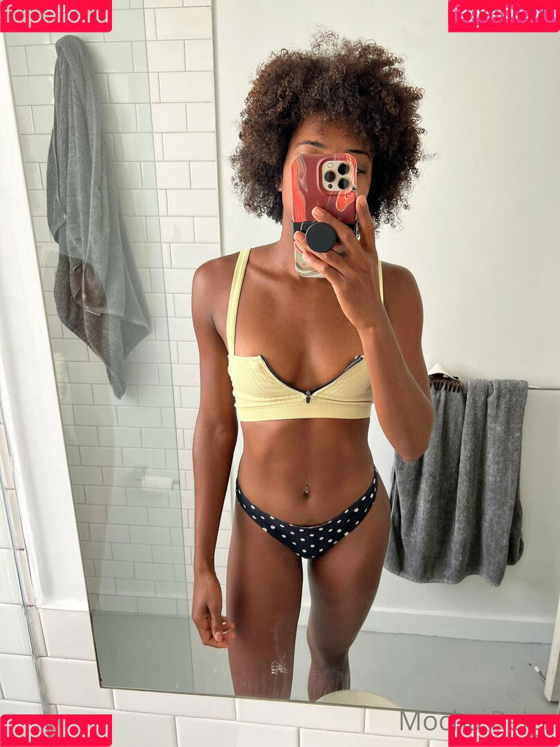 mochareignvip Onlyfans Photo Gallery 