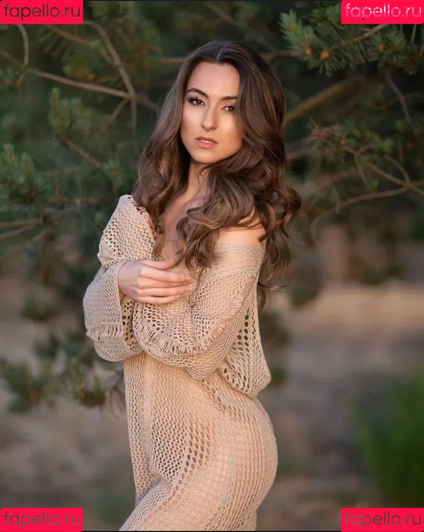 Larissa0297 Onlyfans Photo Gallery 
