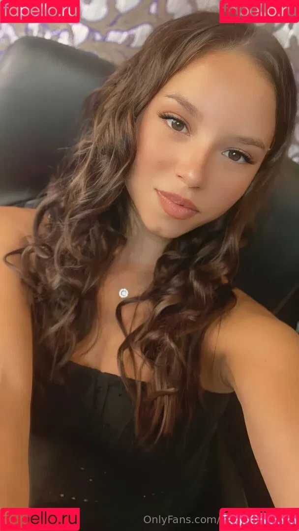 kellymcmillan Onlyfans Photo Gallery 