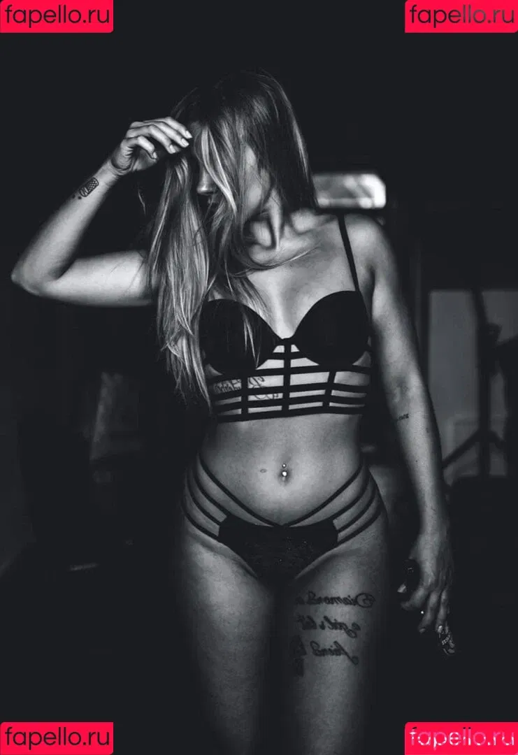 Ballerlina Onlyfans Photo Gallery 