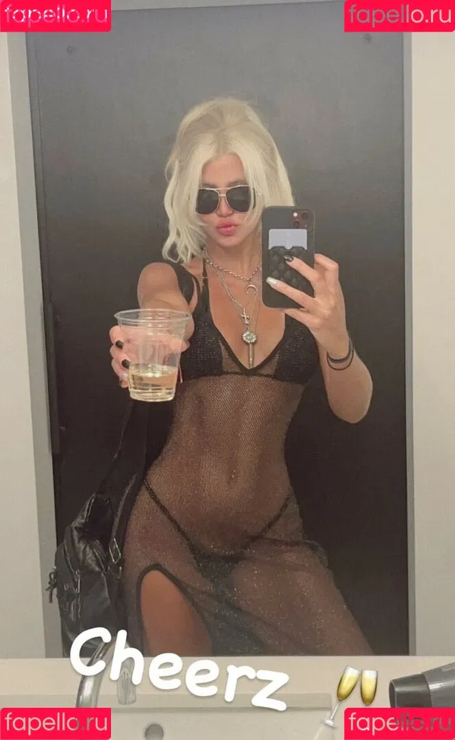 Mahila Mendez Onlyfans Photo Gallery 