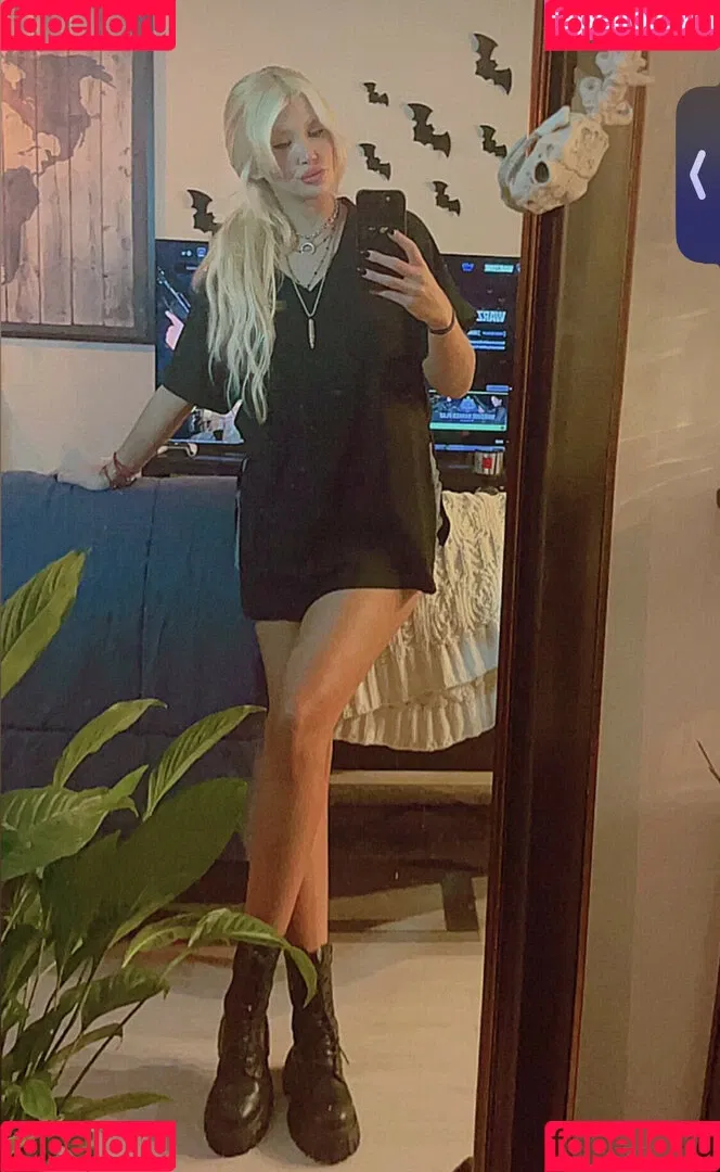 Mahila Mendez Onlyfans Photo Gallery 