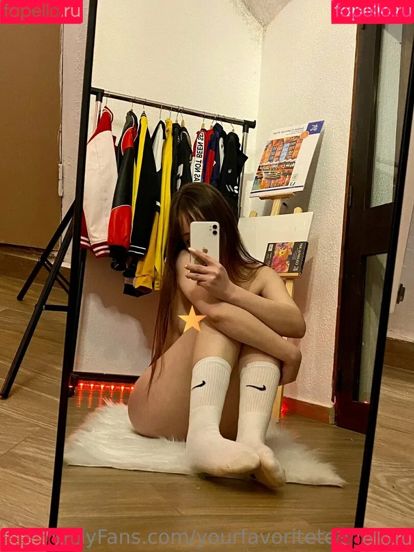 yourfavoriteteen003x Onlyfans Photo Gallery 
