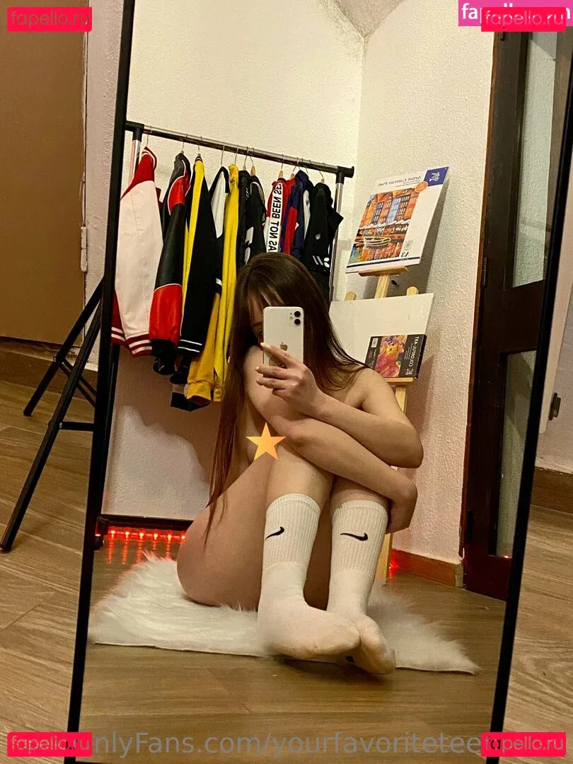 yourfavoriteteen003x Onlyfans Photo Gallery 